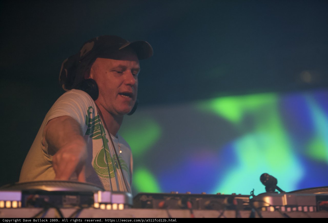 The Hitmaker: A DJ's Night