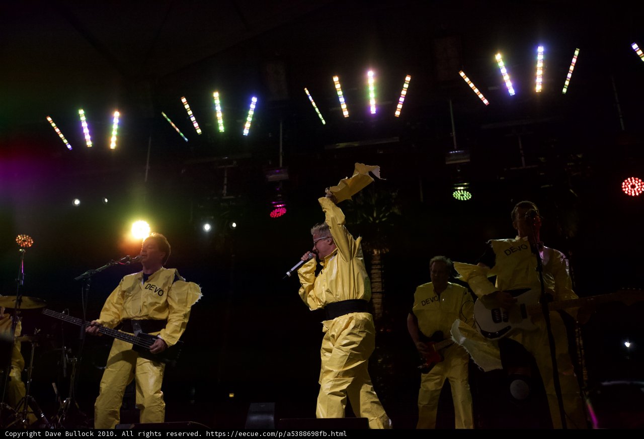 Yellow-clad band electrifies Coachella stage
