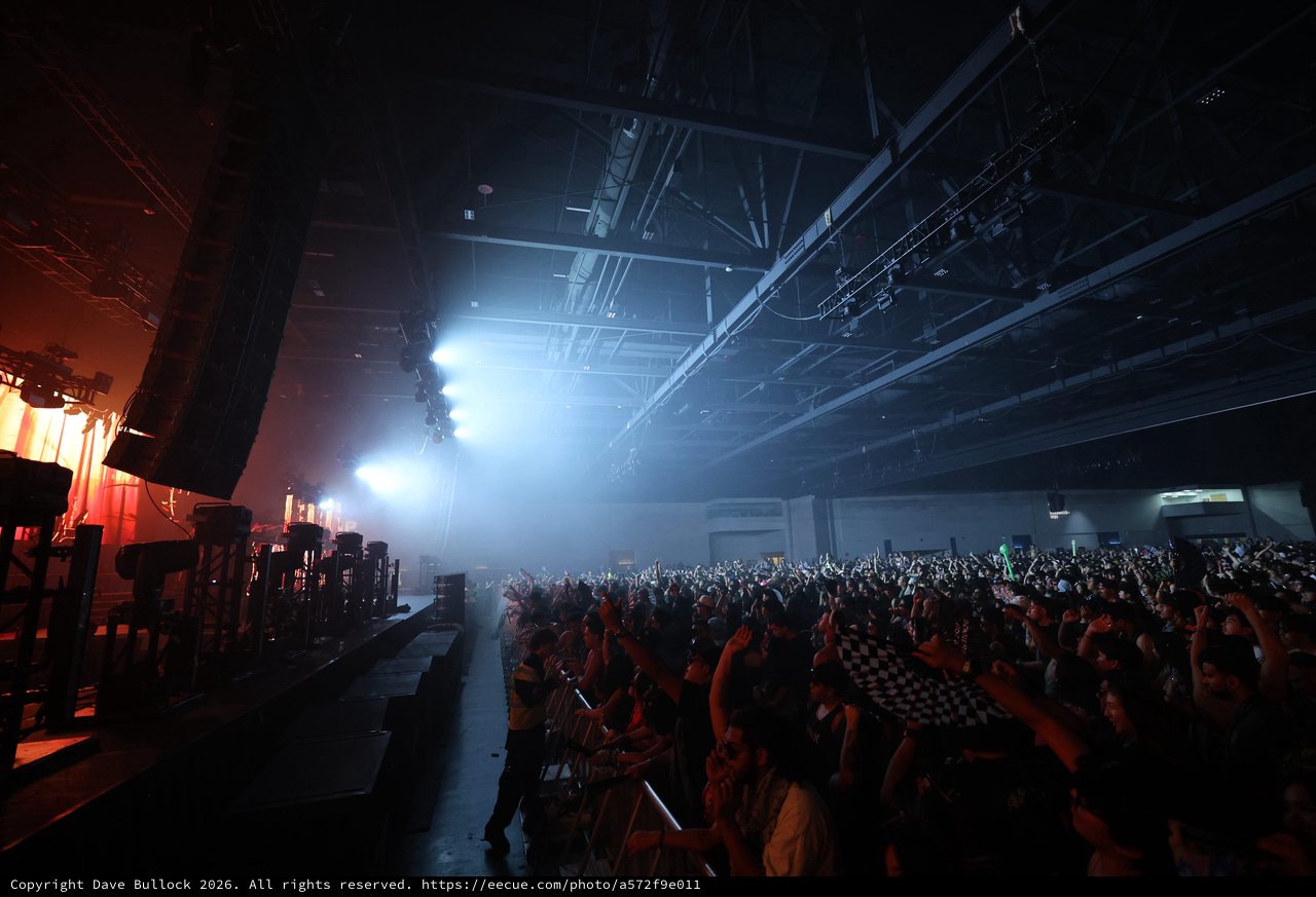 Massive Crowd Erupts at Wobbleland 2026 Festival