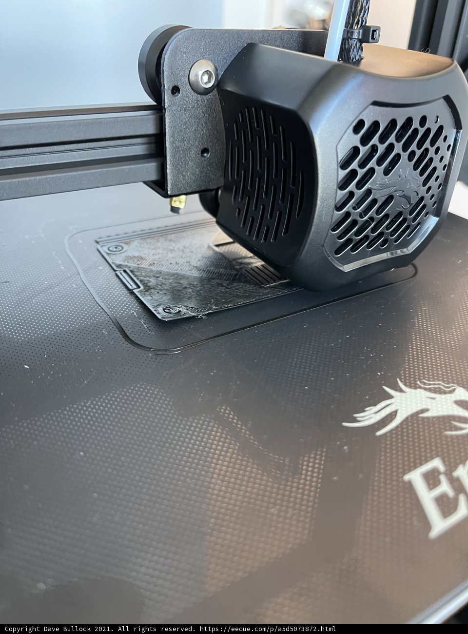 Cutting-edge 3D Printer with Cooling Fan