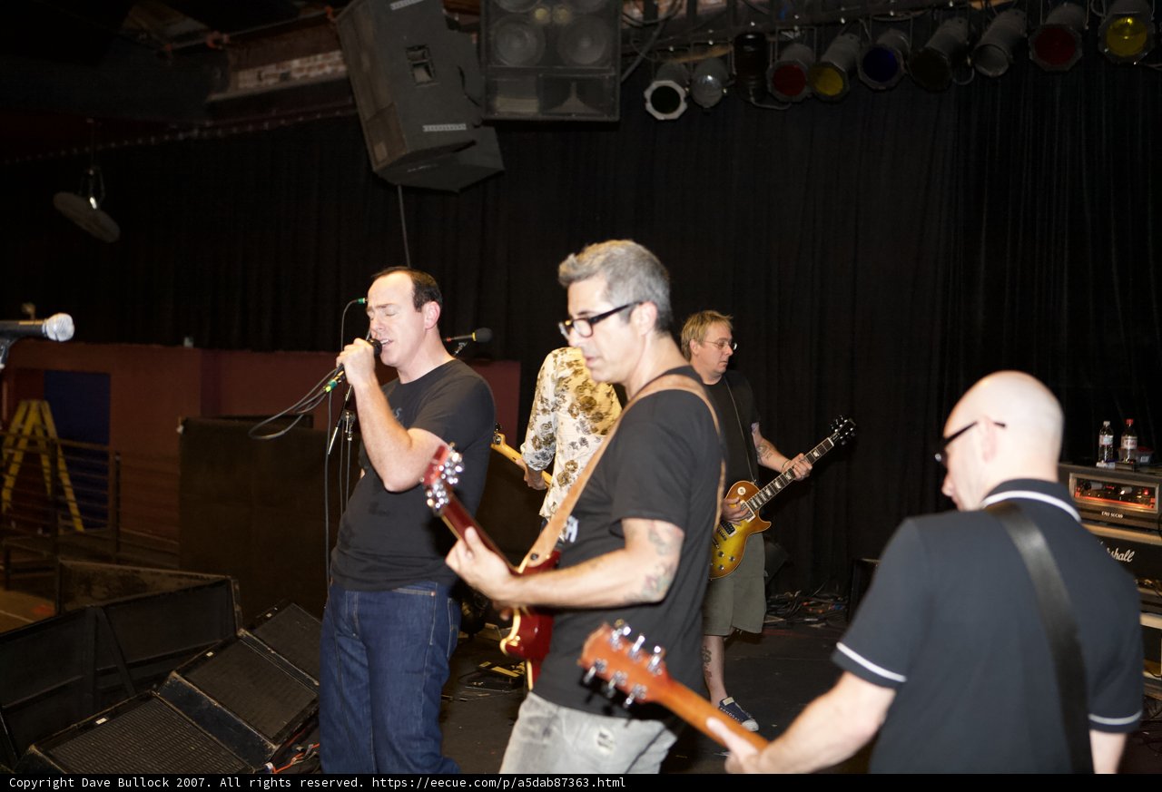 Rocking the Glasshouse: Bad Religion on Stage