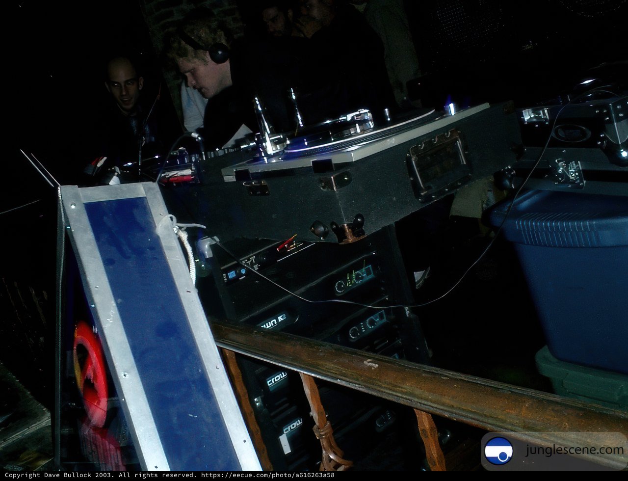 DJ Party