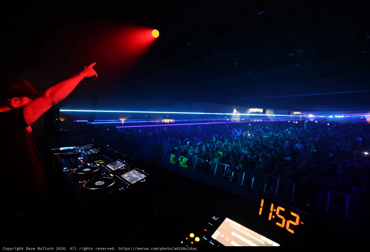 DJ Commands Massive Crowd at Wobbleland 2026