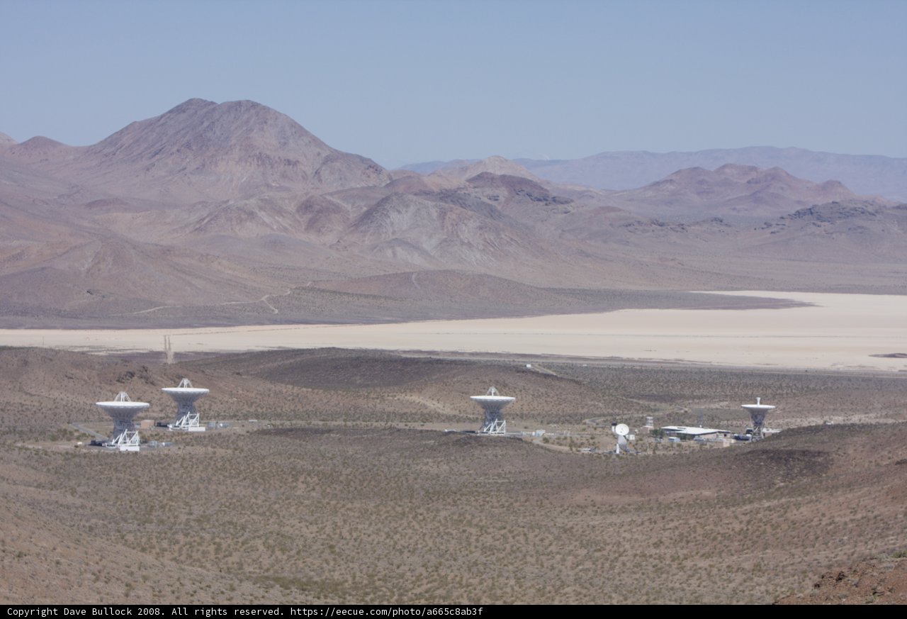 The Alice Observatory in the Desert