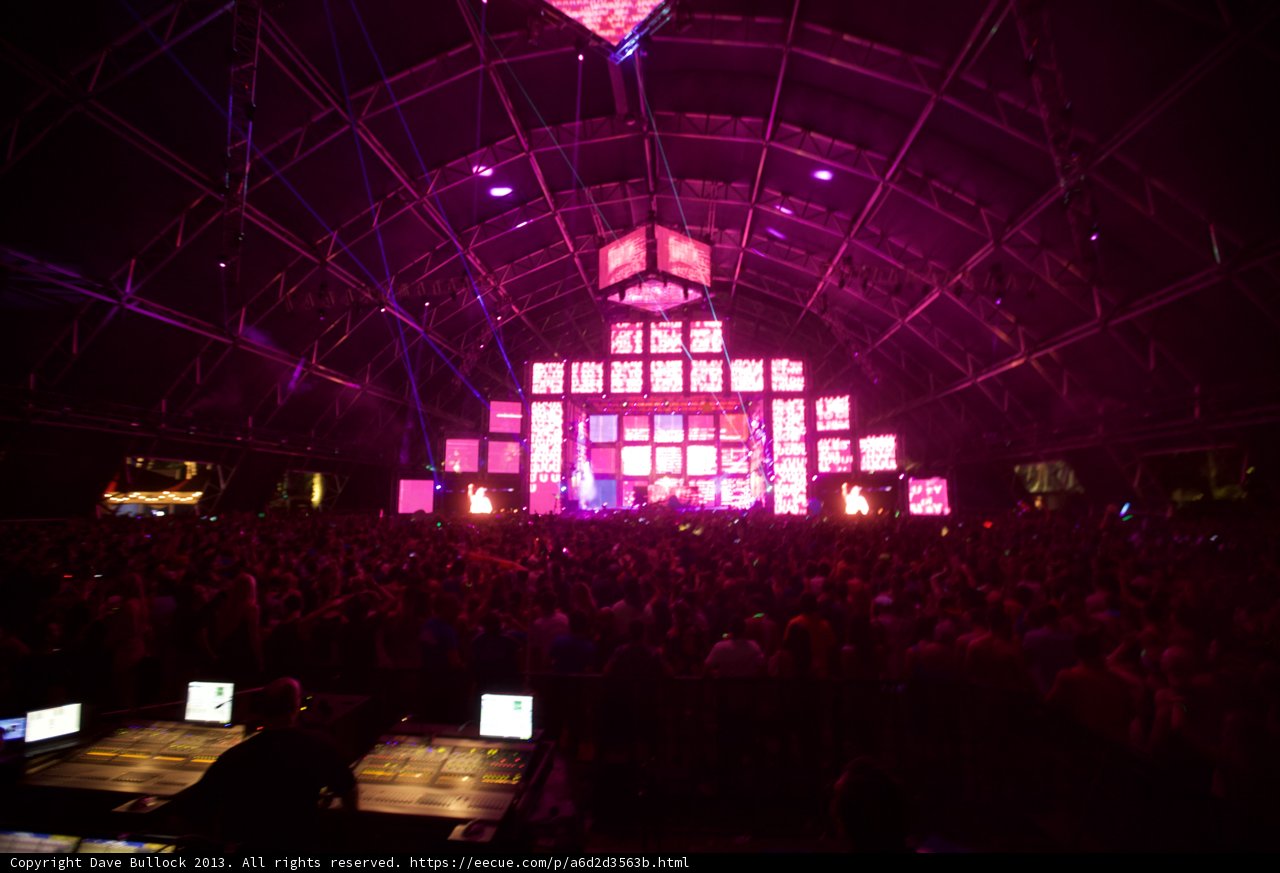 Center Stage Lights up Coachella Concert