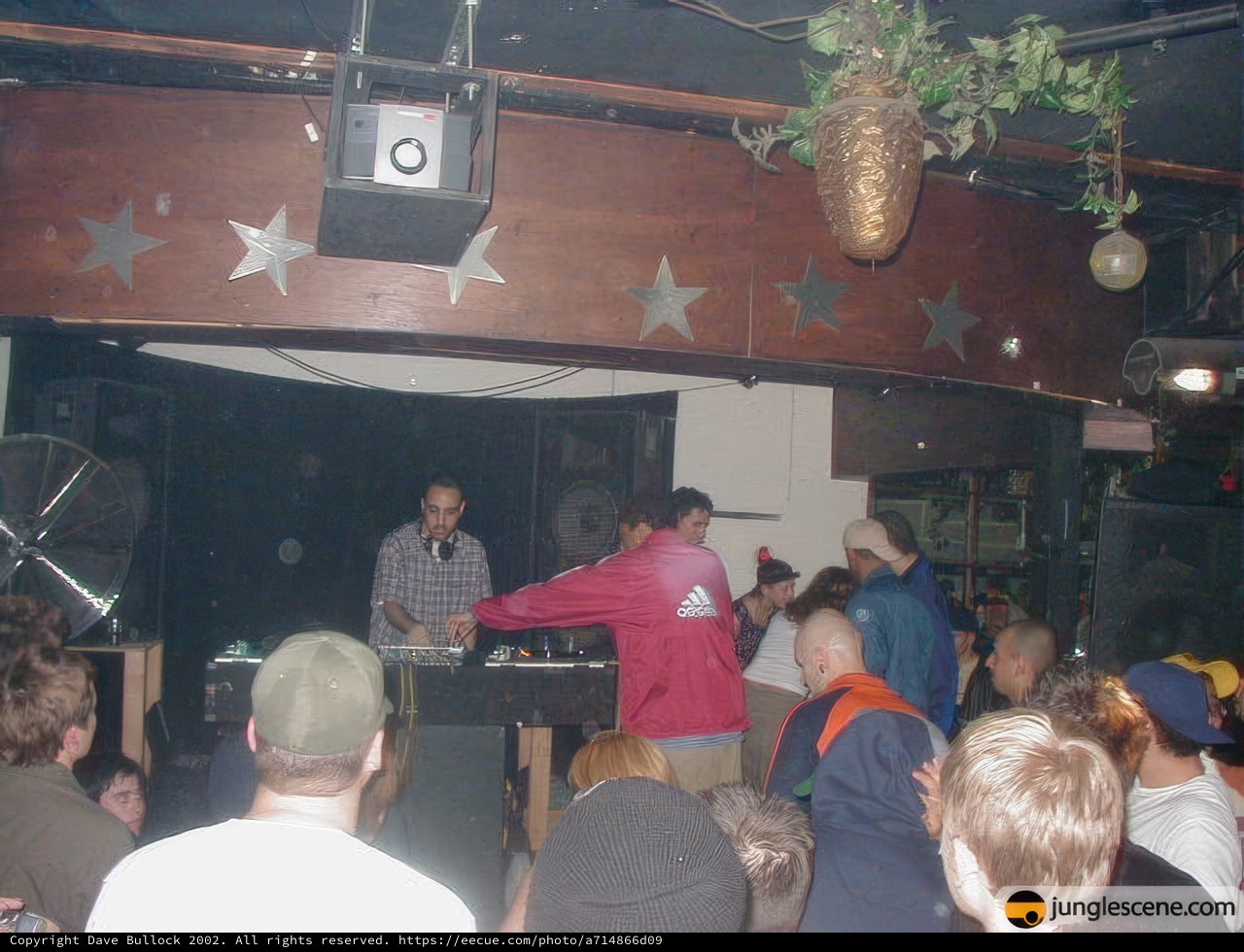 Nightclub Groove