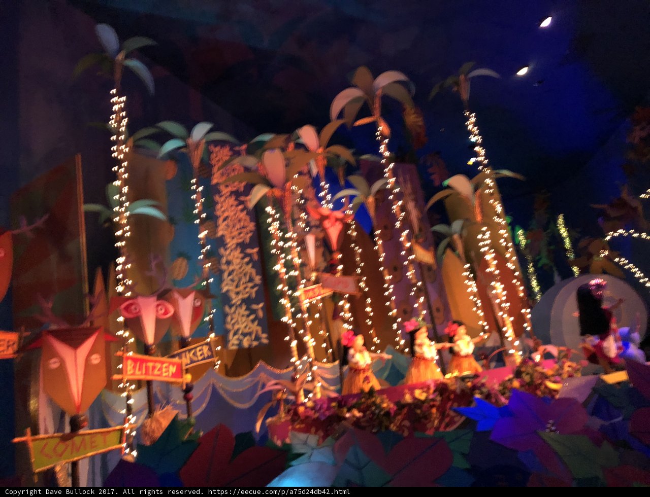 Festive Lighting and Fun at Disneyland's Holiday Parade