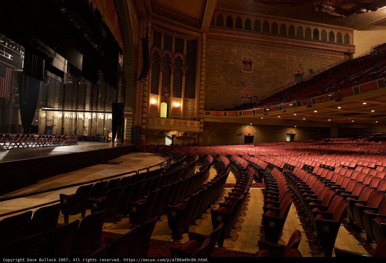 Theater Majesty at the Opera House