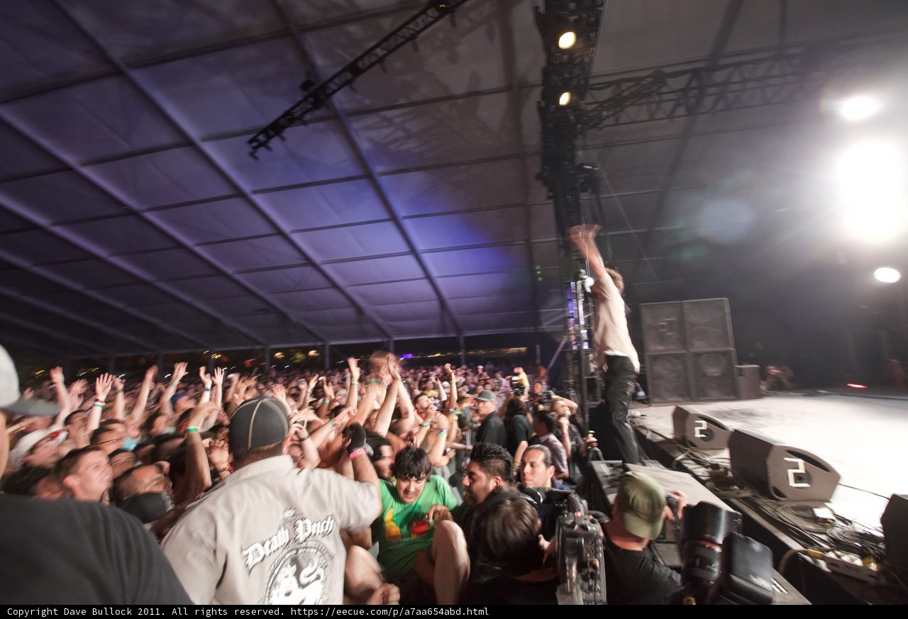 Urban Music Enthusiasts Go Wild at Coachella Concert