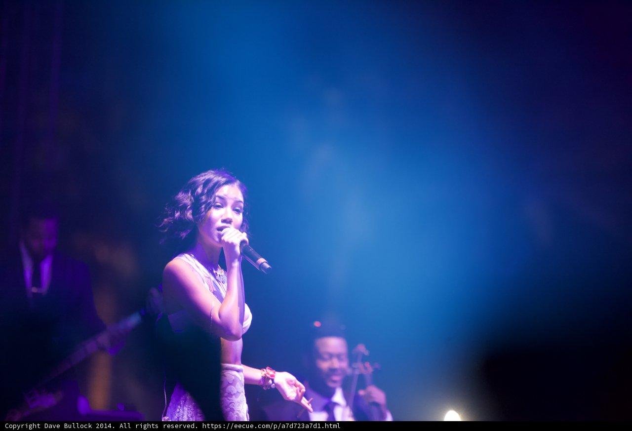 Jhené Aiko Rocks the Stage at Coachella 2014