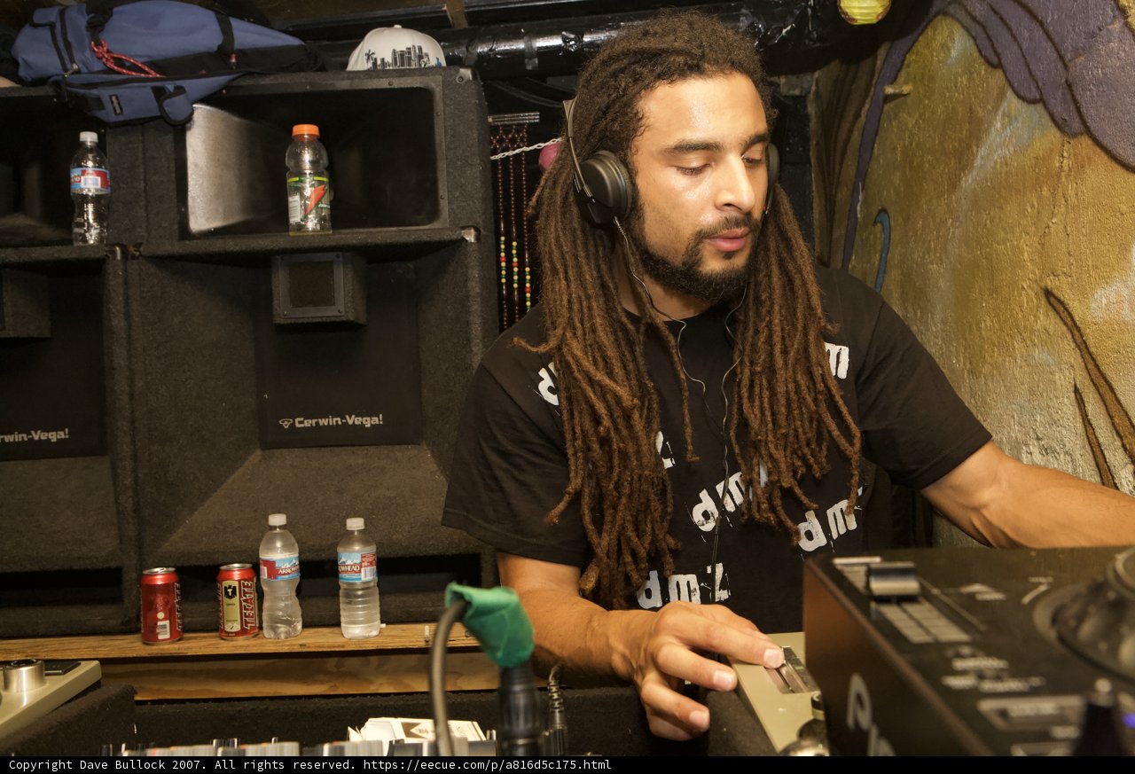 Groove Master