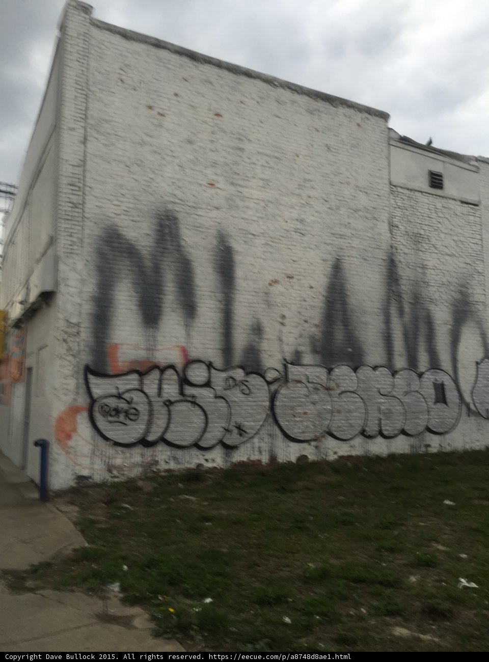 Graffiti Building in Highland Park