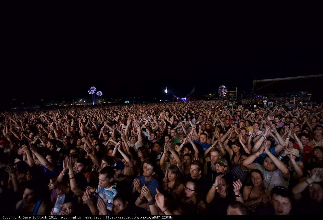Coachella 2011 Crowd Goes Wild