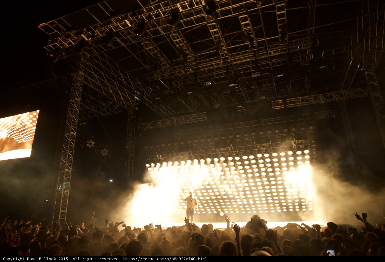 LED Screen and Stage Ultra Wide