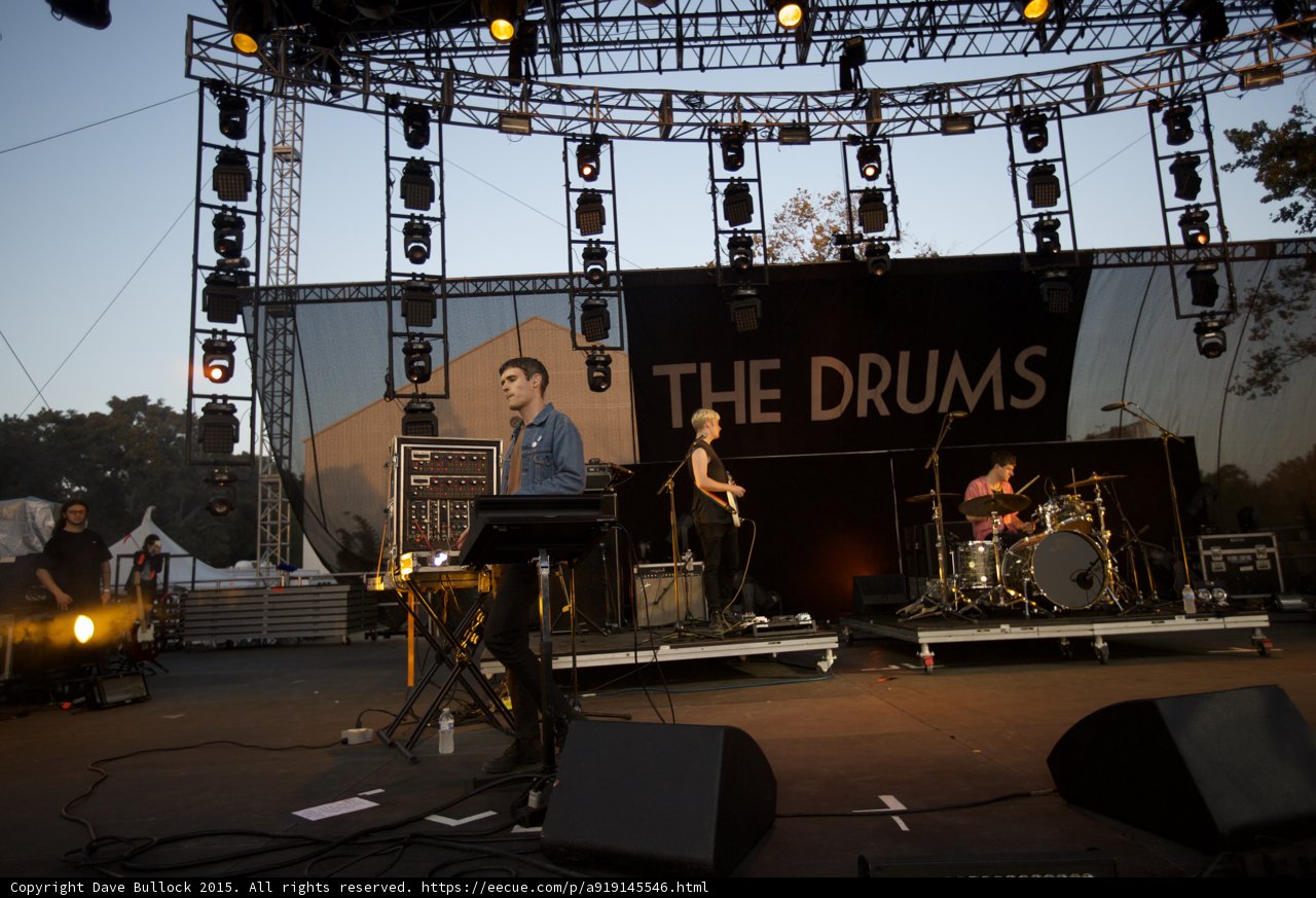 The Drums Evening Set