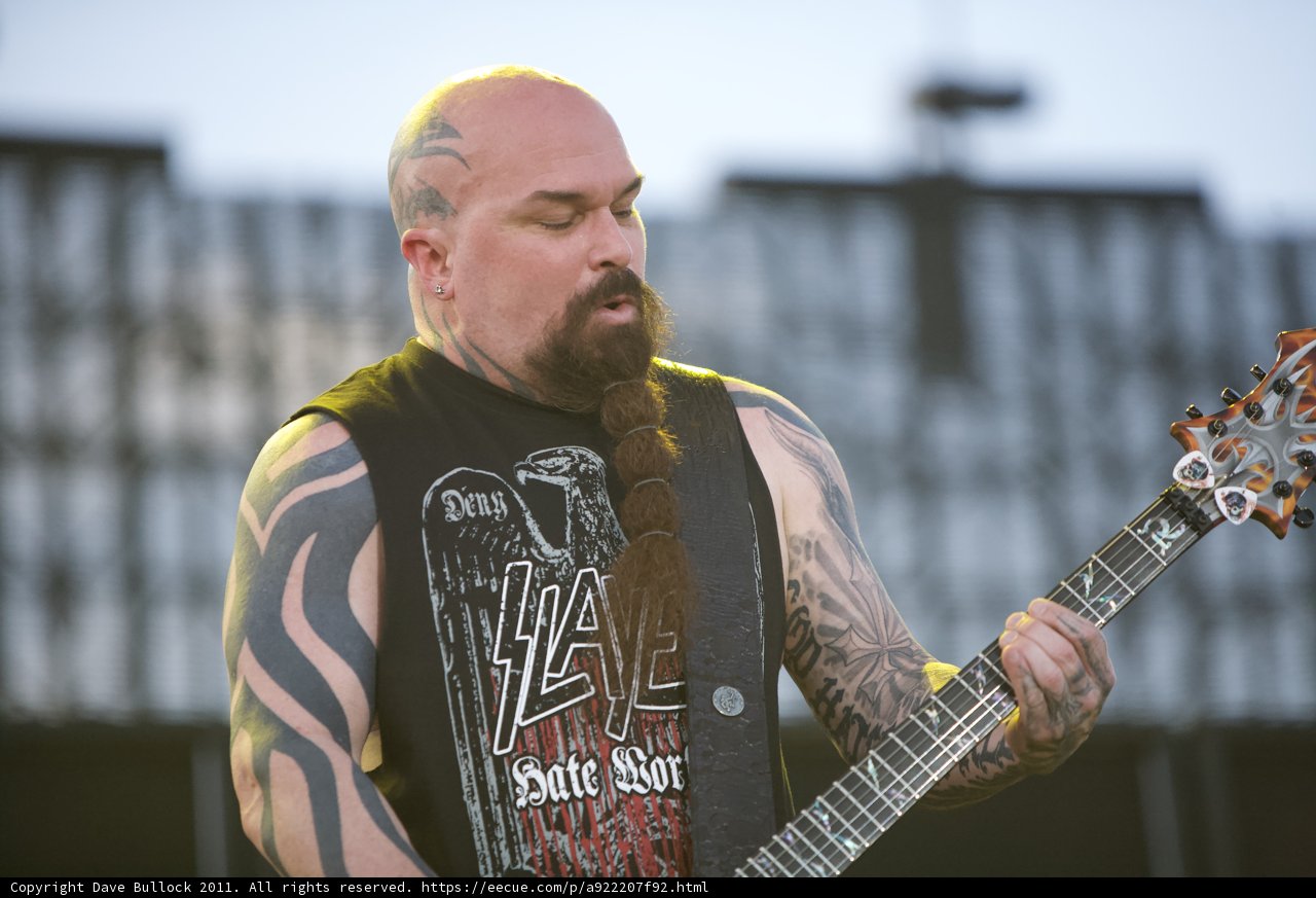 Kerry King Shreds the Electric Guitar at Big Four Festival