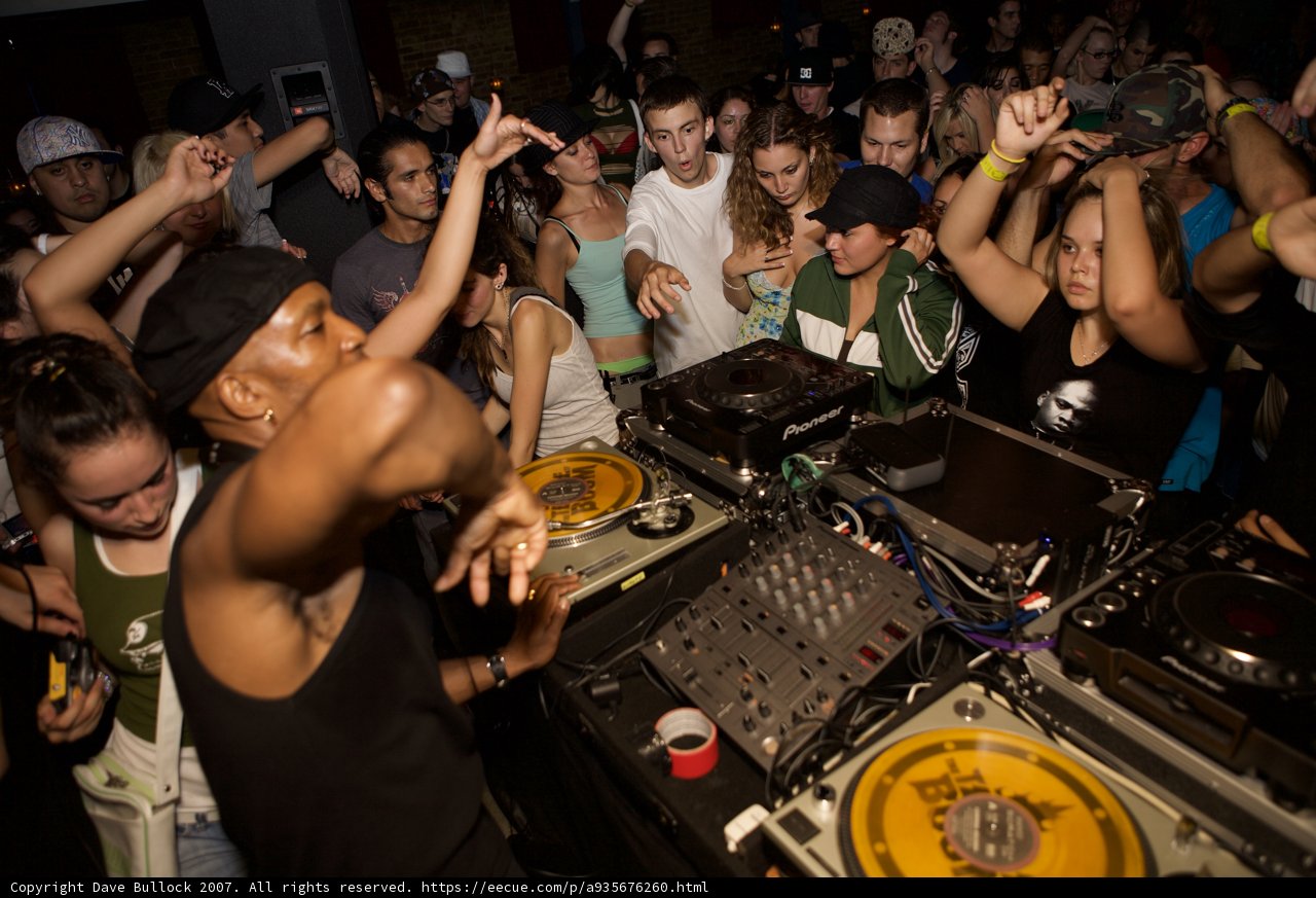 DJ Grooves in the Nightclub