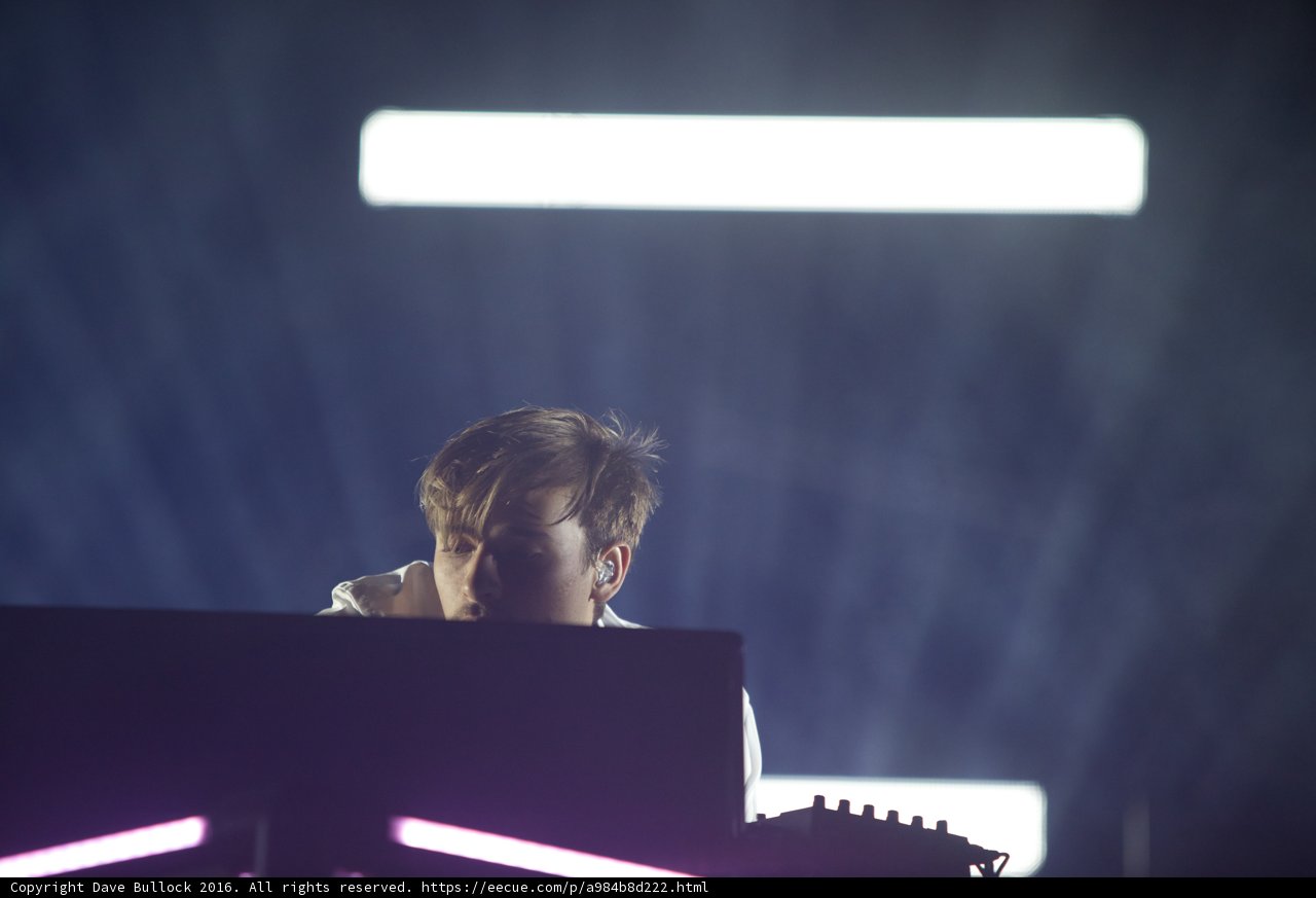 Keyboard Soloist Lights Up Coachella Stage