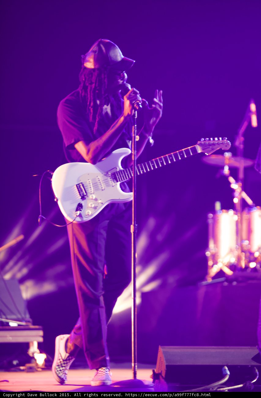 Solange Guitarist Full Body Singing Hand Gesture White Stratocaster Drum Kit Purple