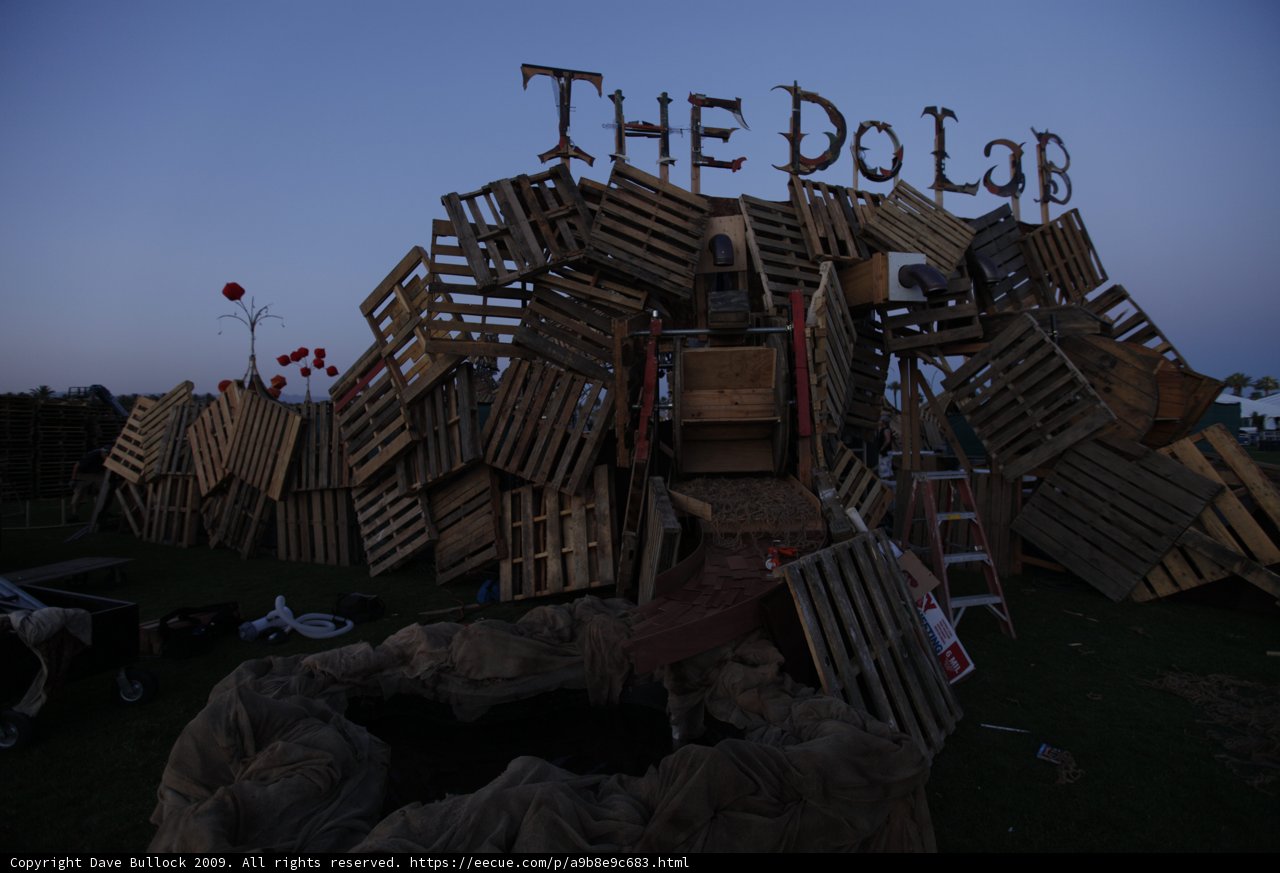 Dolab Festival Shelter Made of Pallets