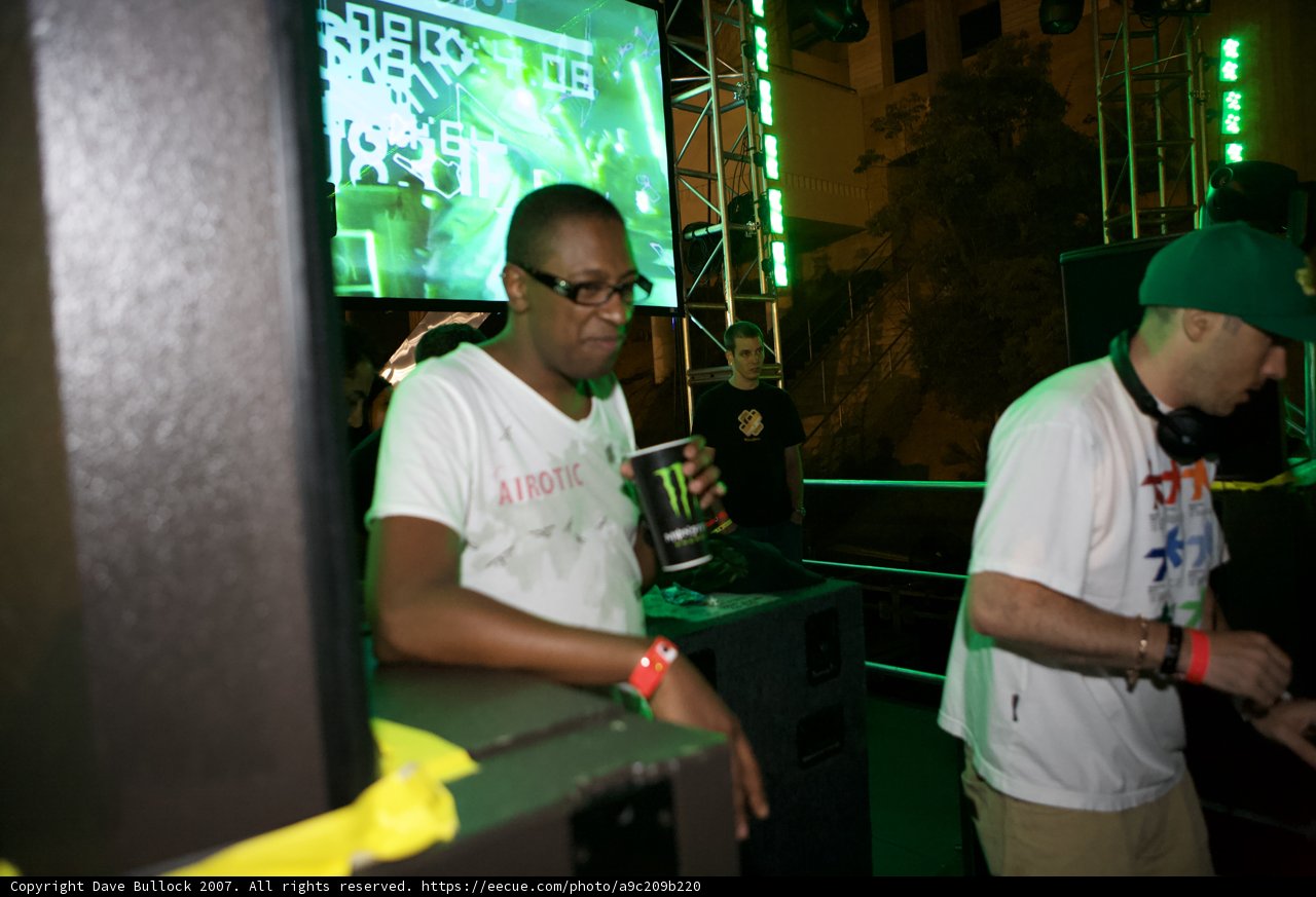 Party Duo