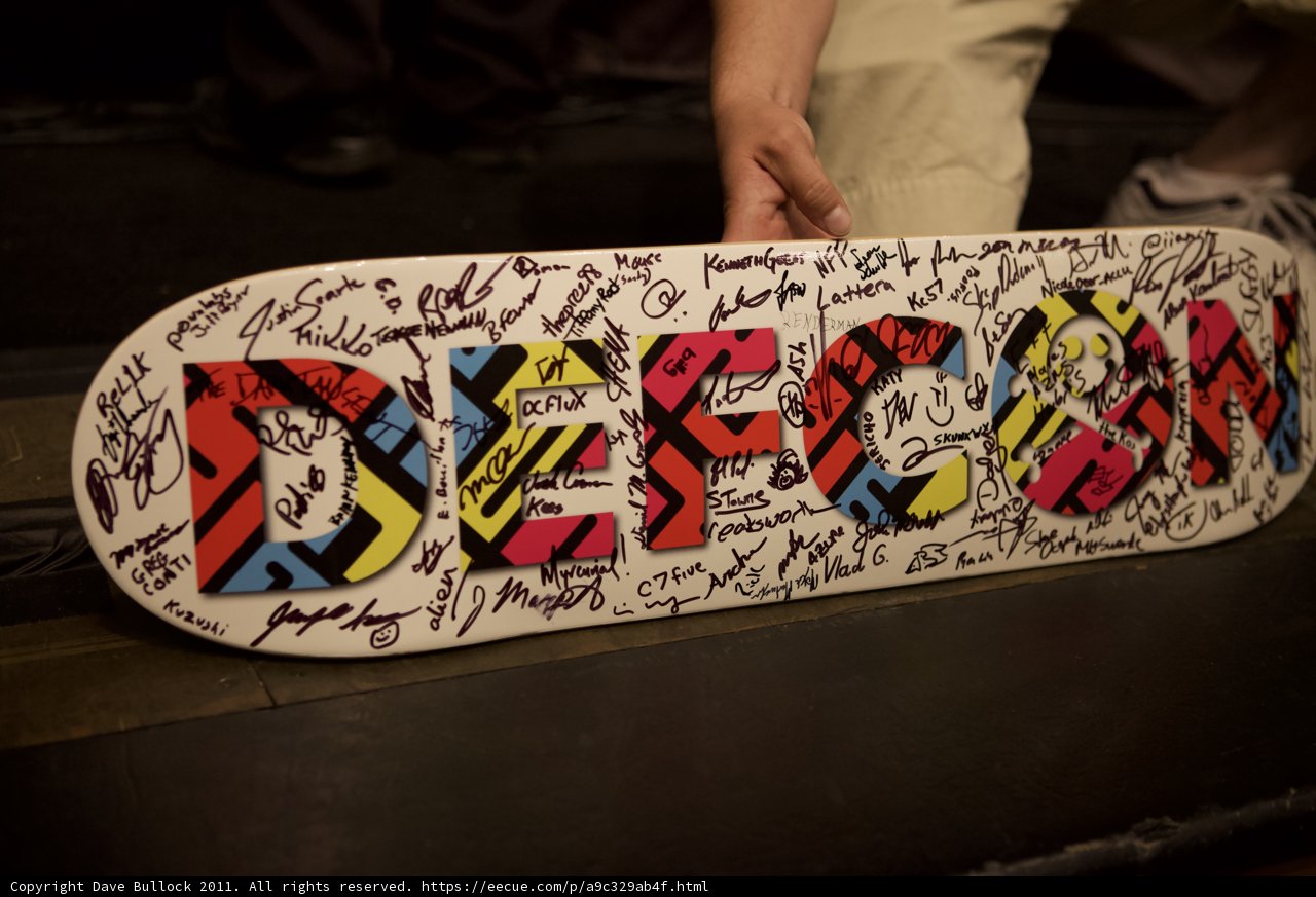 Skateboard of Signatures
