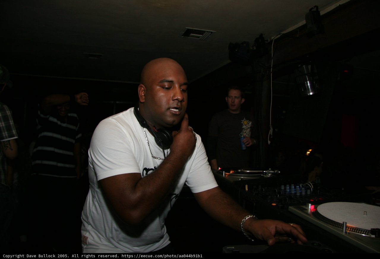 DJ Justin F Spins the Night Away!
