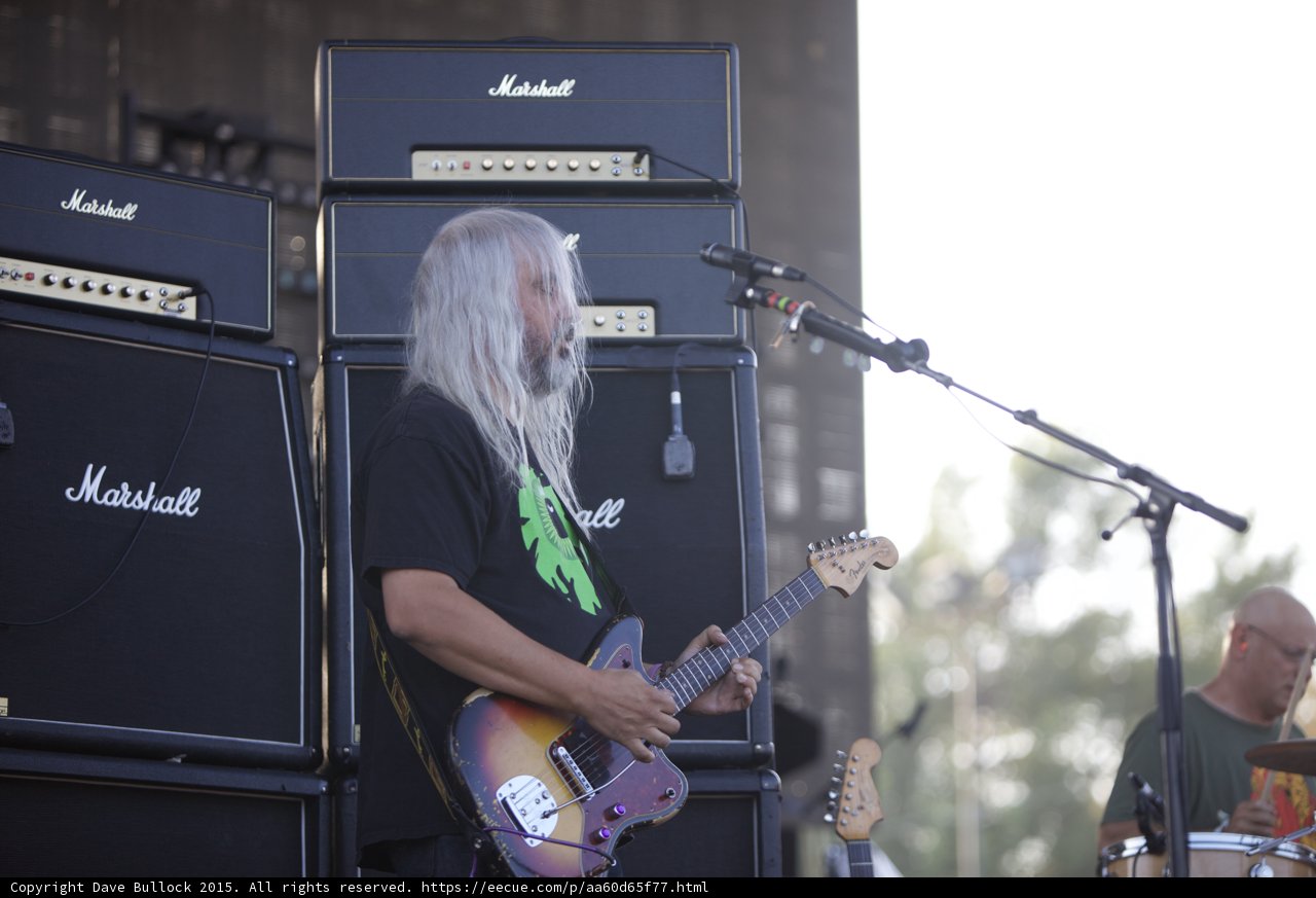 J Mascis with Drummer