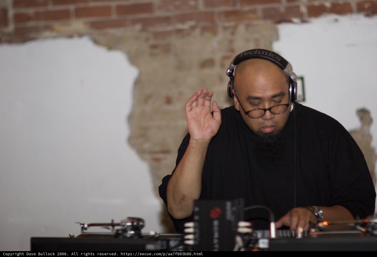 Rhettmatic on the Turntables