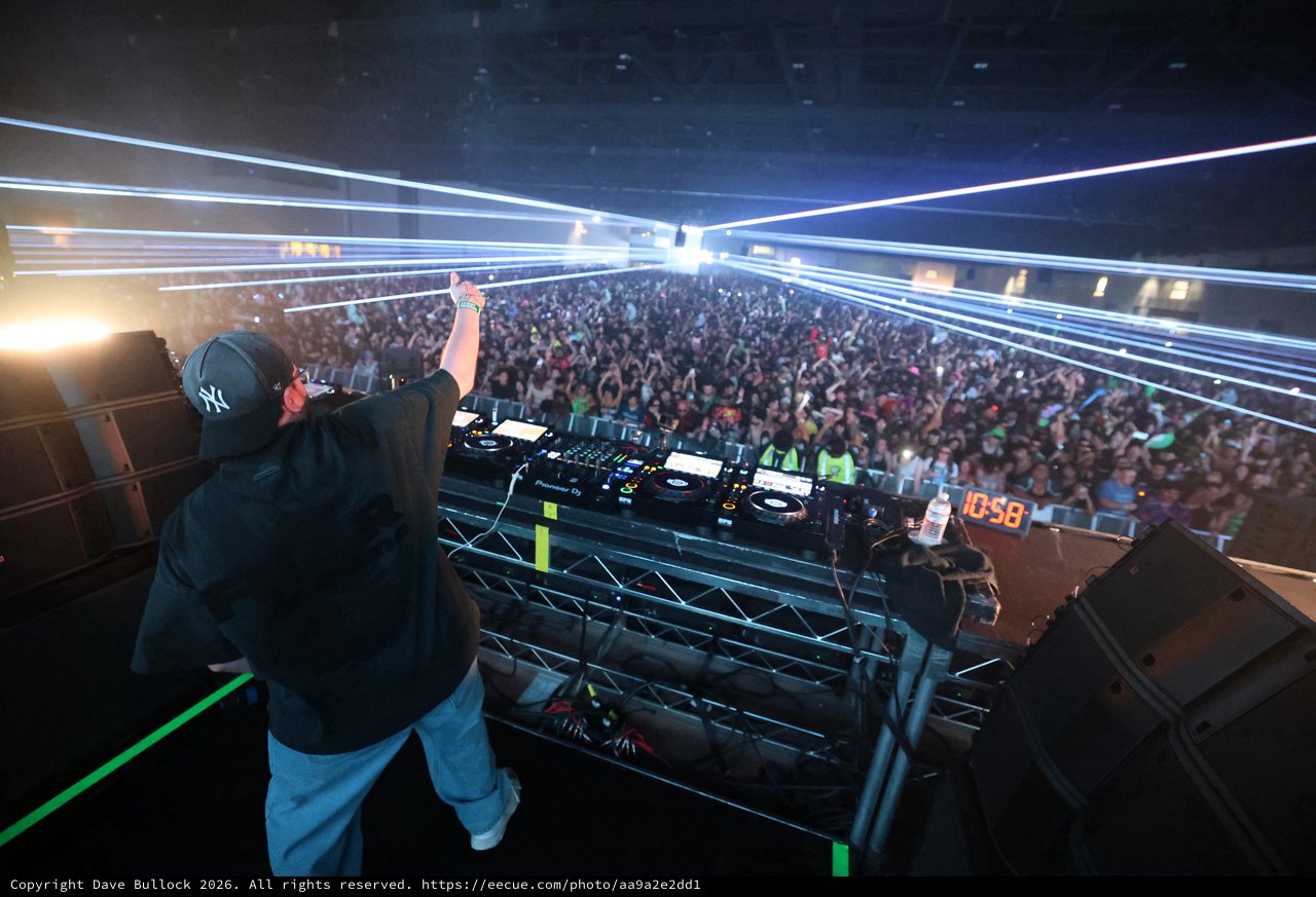 DJ Commands Massive Crowd at Wobbleland 2026