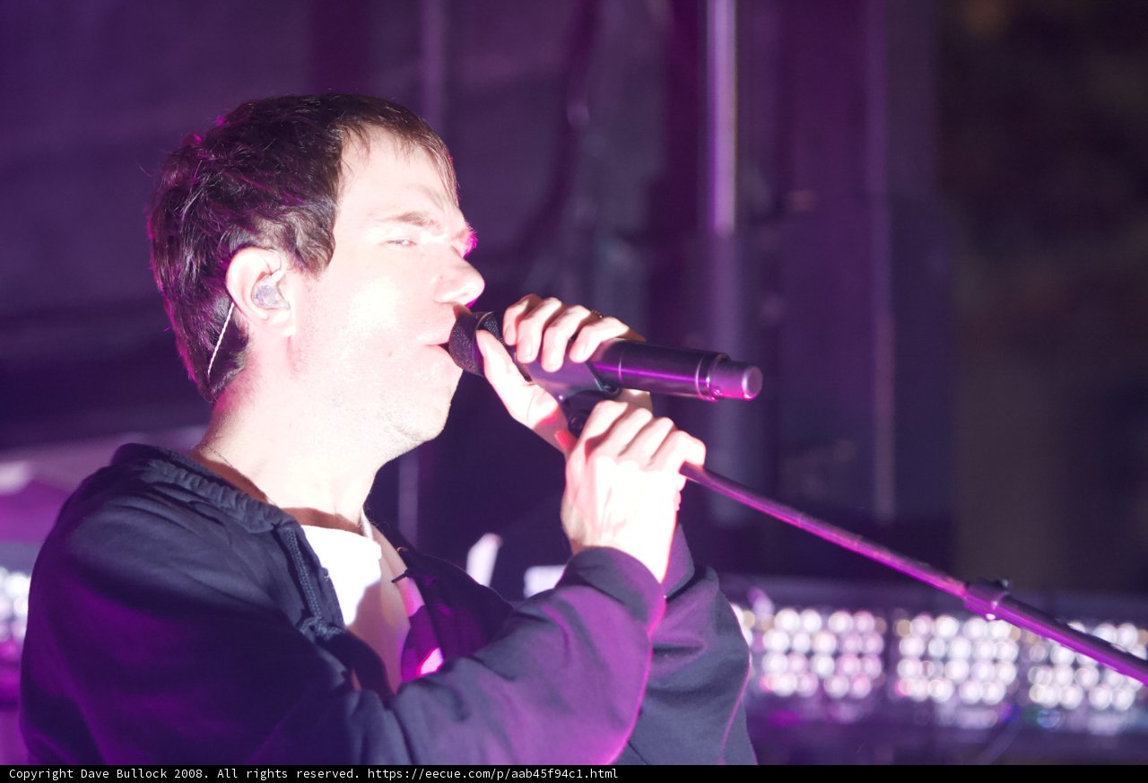 Black Shirt Soloist Belt Out Tunes