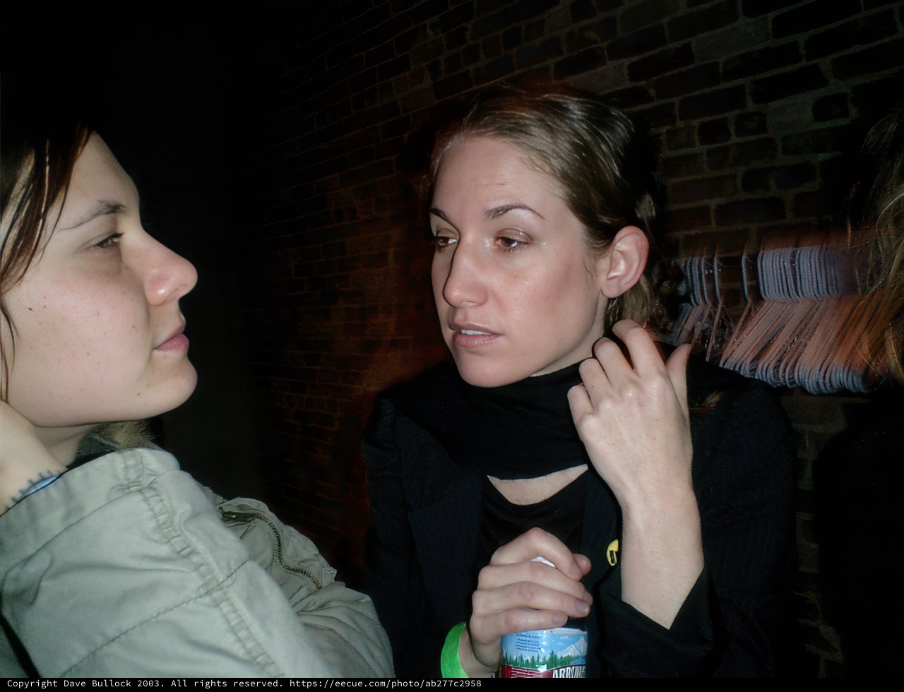 Urban conversation at the bar