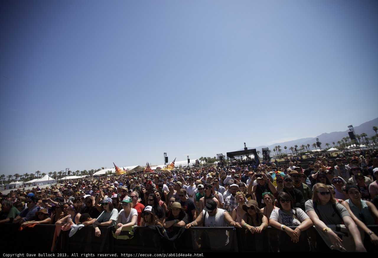 A Sea of Faces and Music