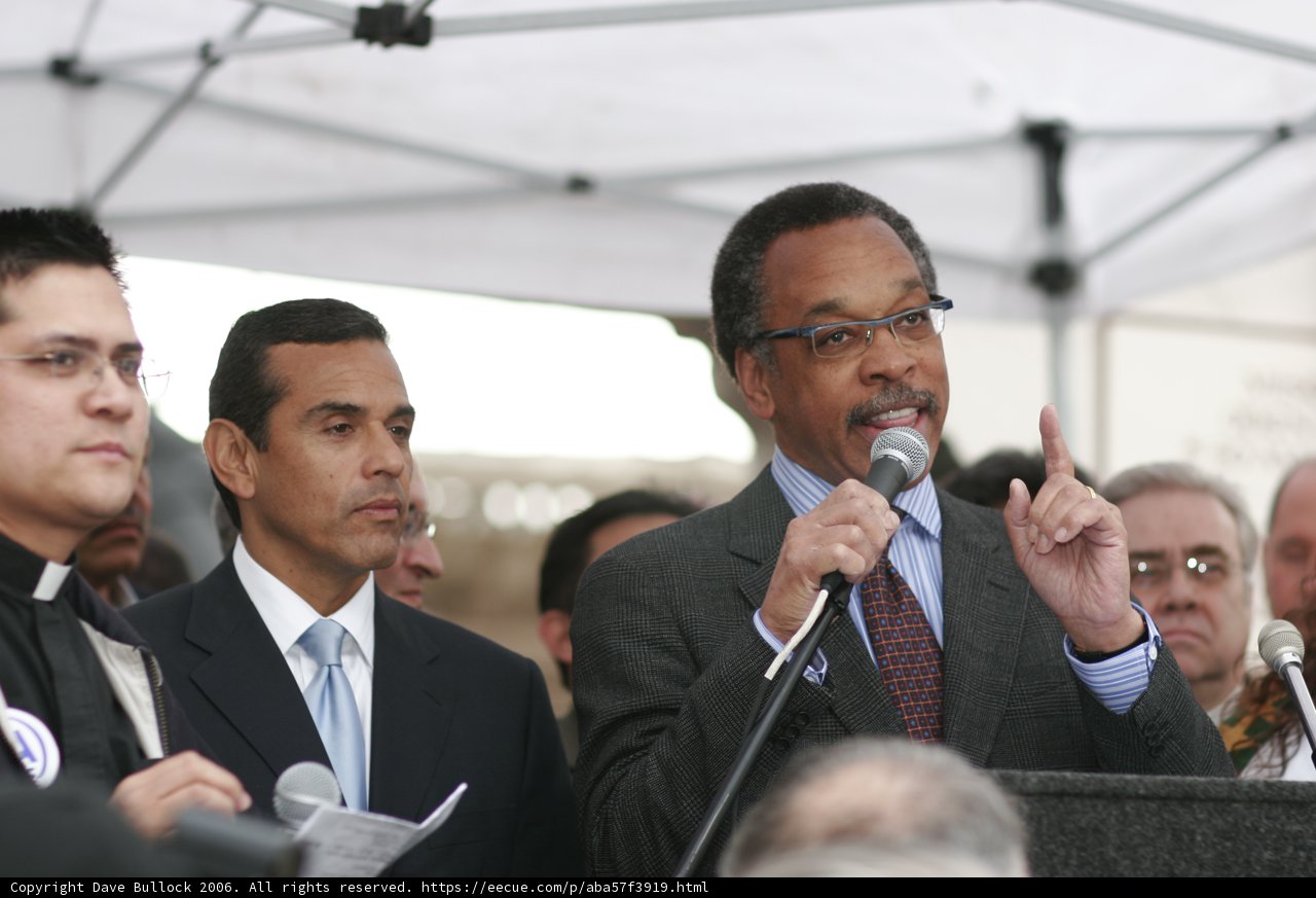Antonio Villaraigosa Delivers a Speech at a Press Conference