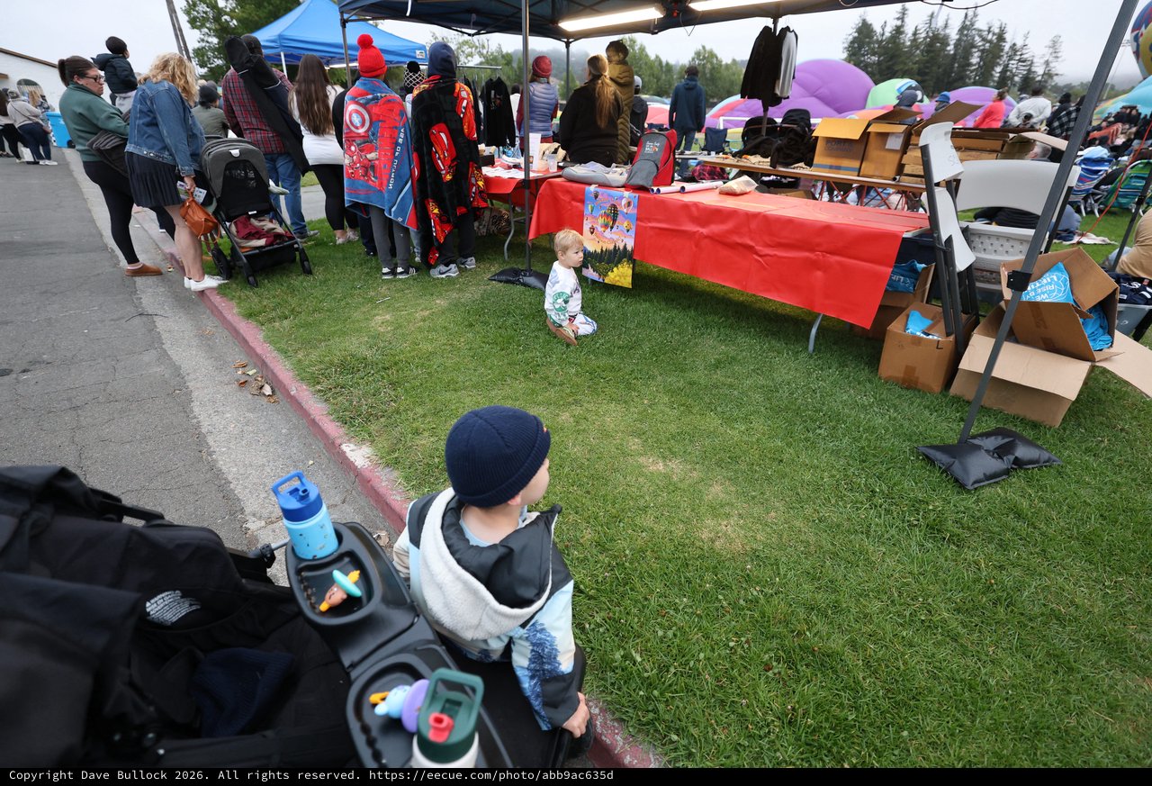 Children at Sonoma County Hot Air Balloon Classic Vendor Fair