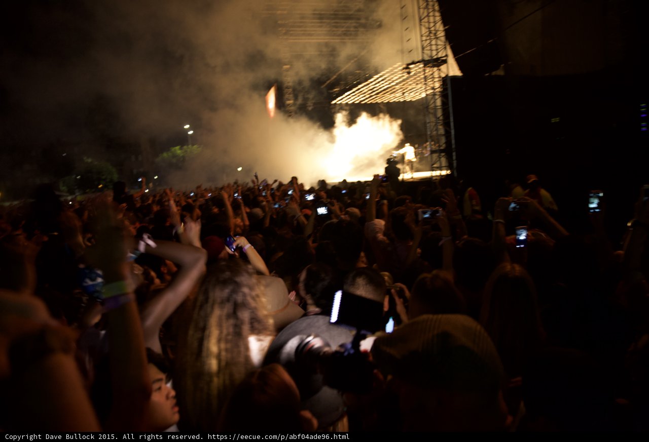 Crowd and Pyro Wide