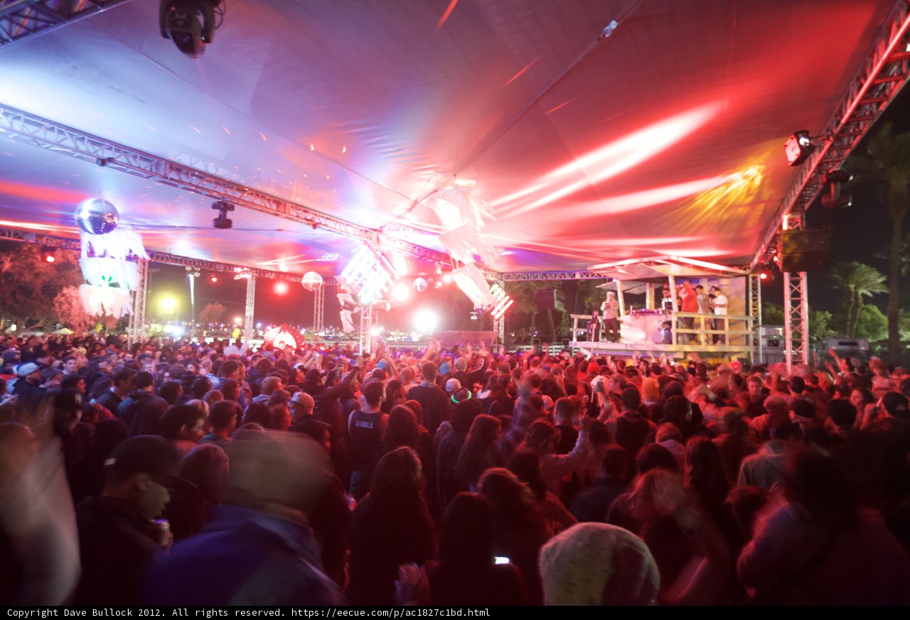 Red Spotlight Concert Craze