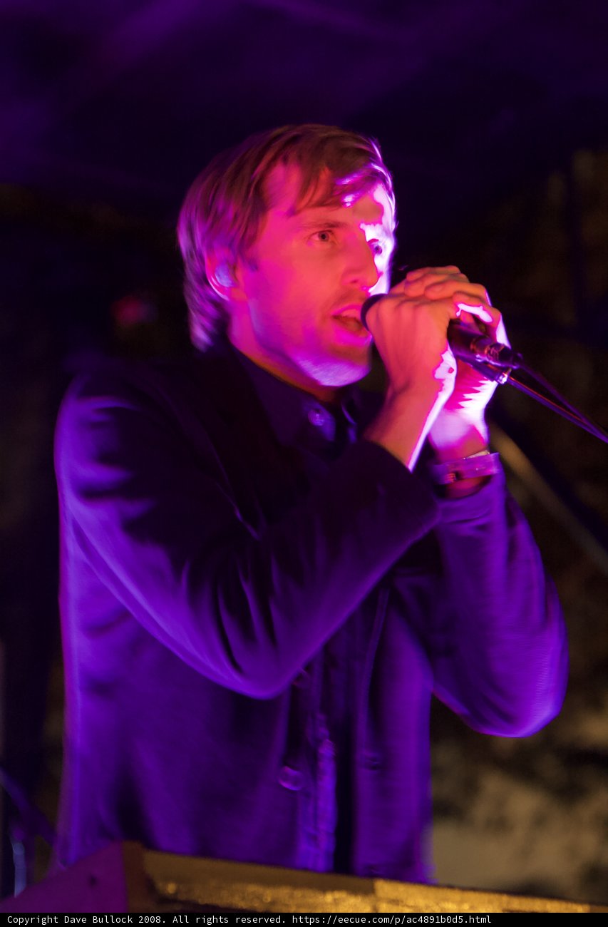 The Entertainer Takes the Stage