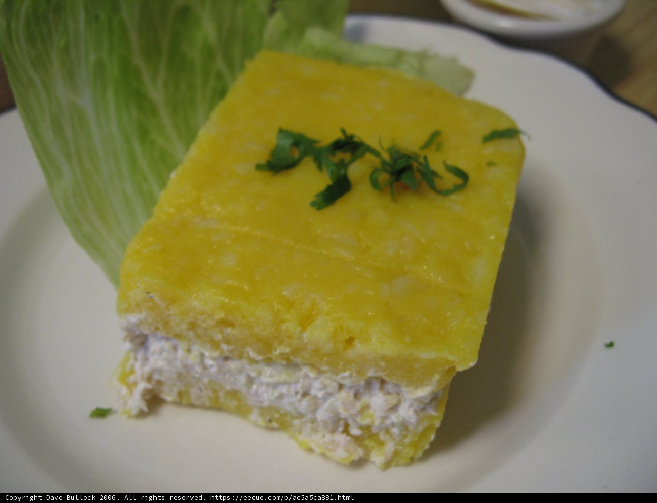 Lettuce-topped Yellow Cake