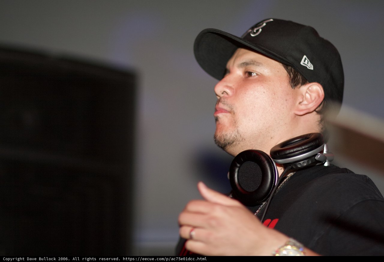 Craze grooving to tunes