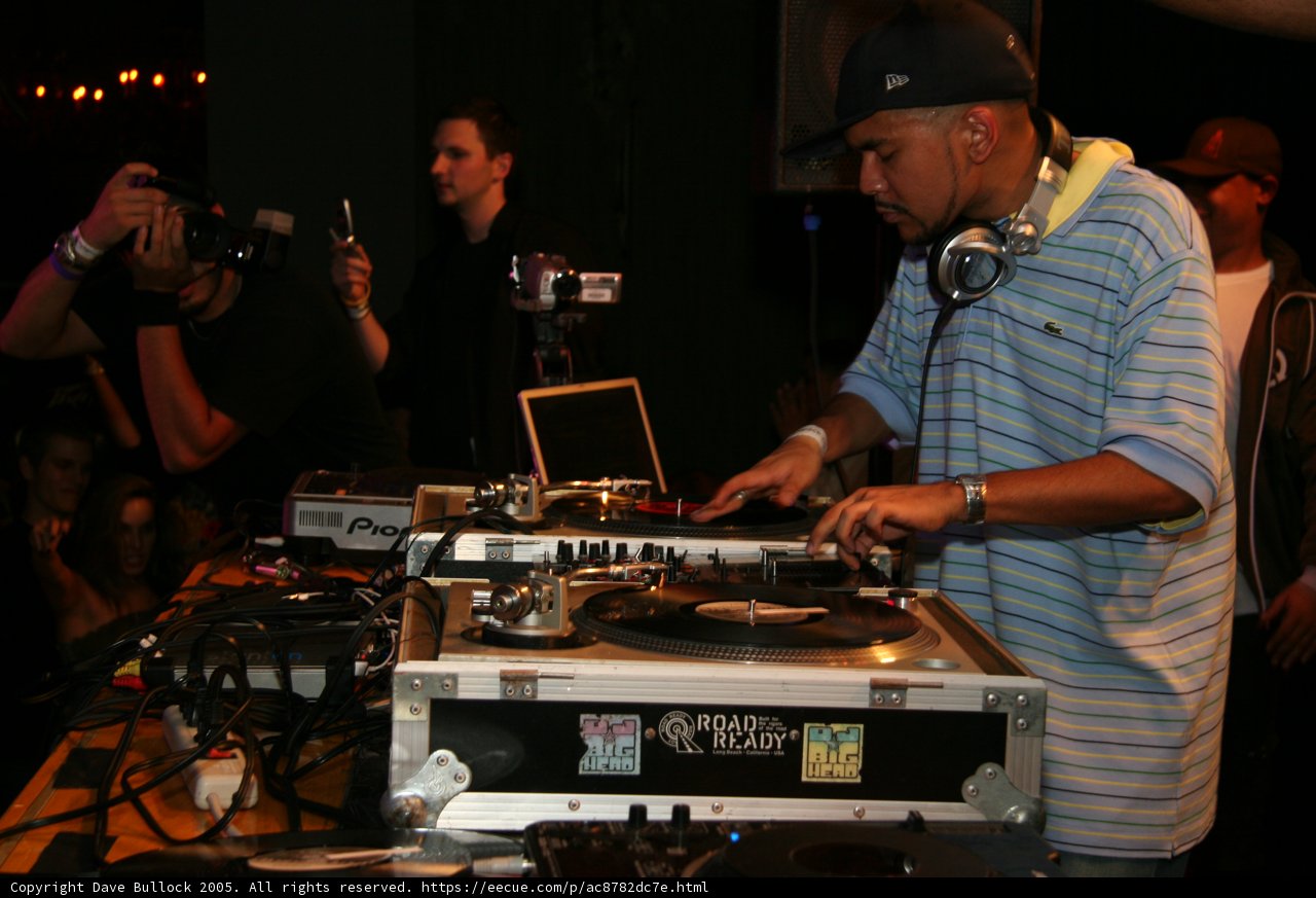 Blue-Shirted Deejay in Action