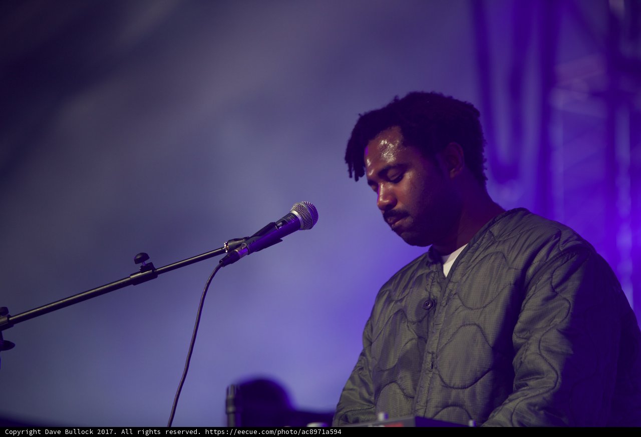 Sampha's Electric Solo Performance