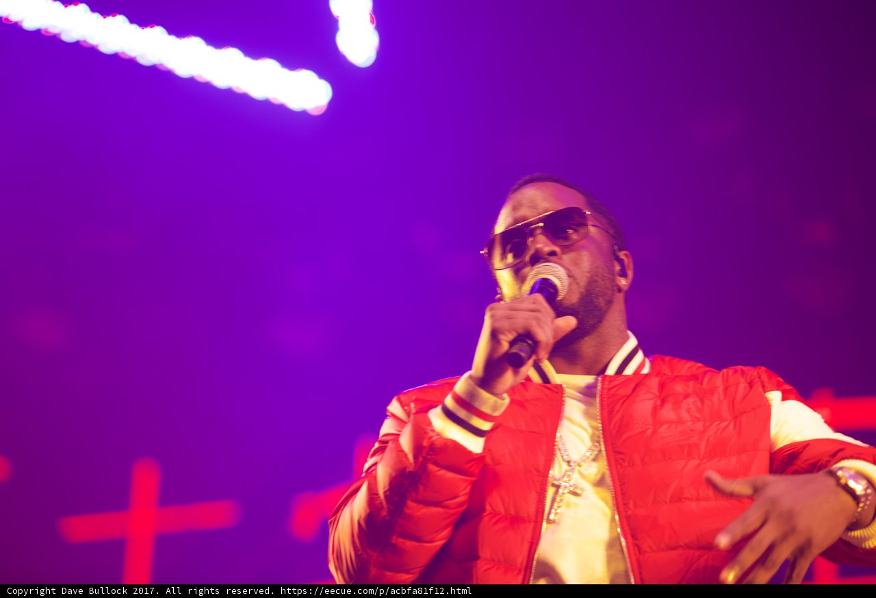 Red Jacket Singer Rocks Coachella