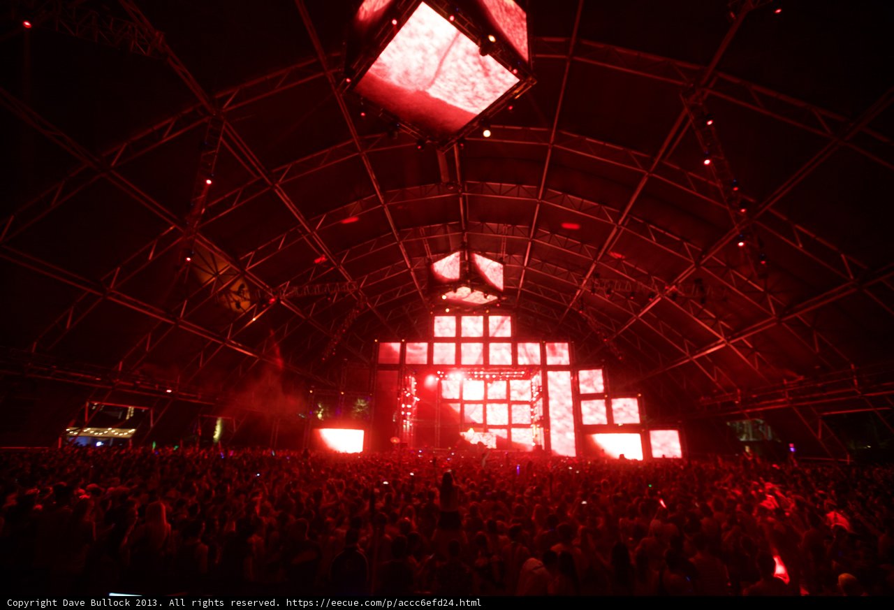 Spotlight on the Crowd