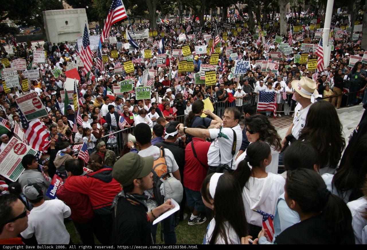 Student Protesters Rally for Land Rights