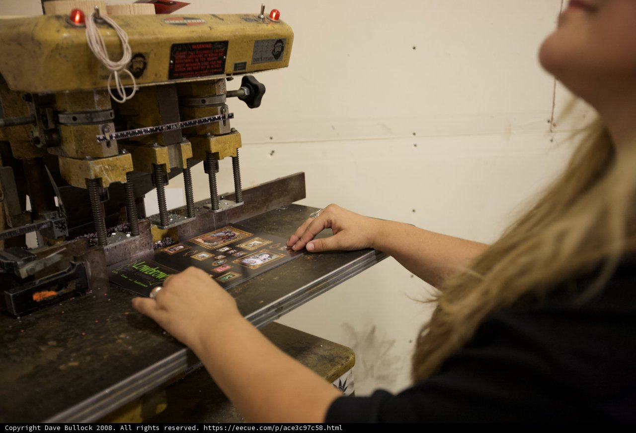 Manufacturing Handmade Cards