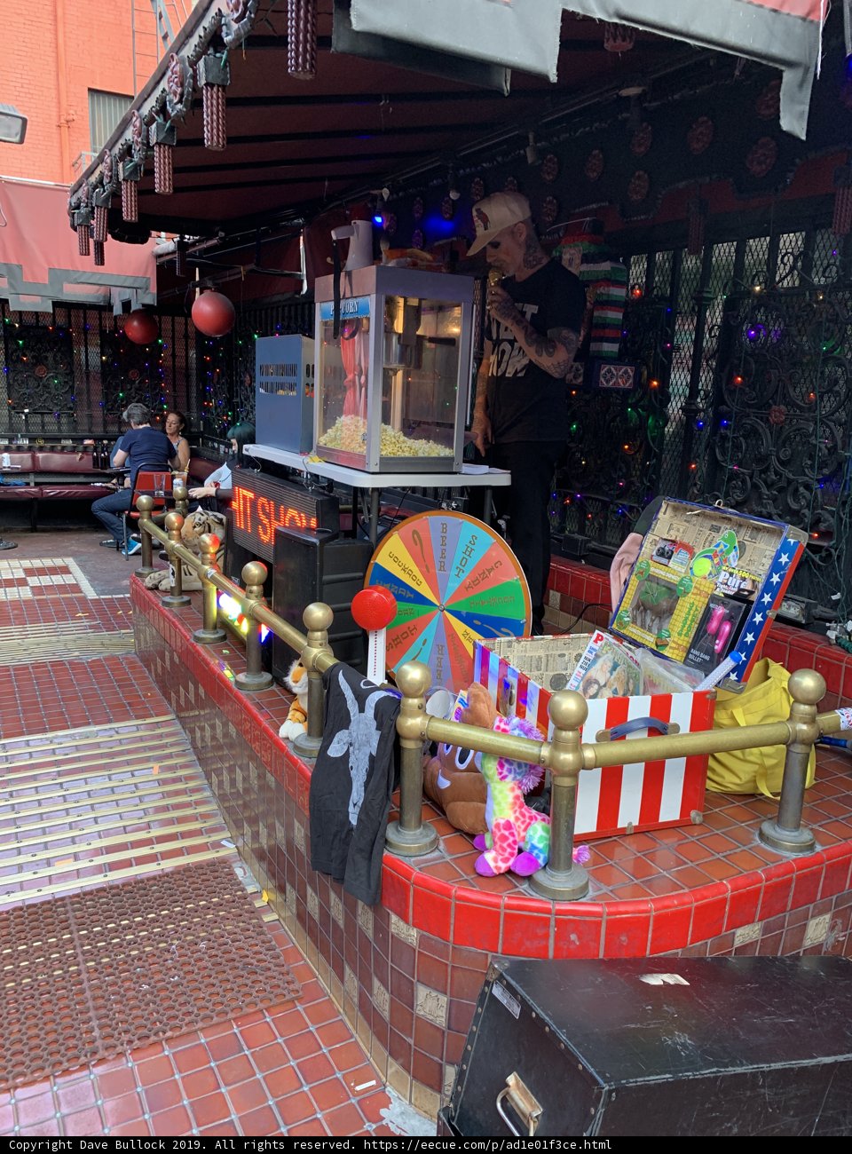 The Man in front of the Treasure Trove