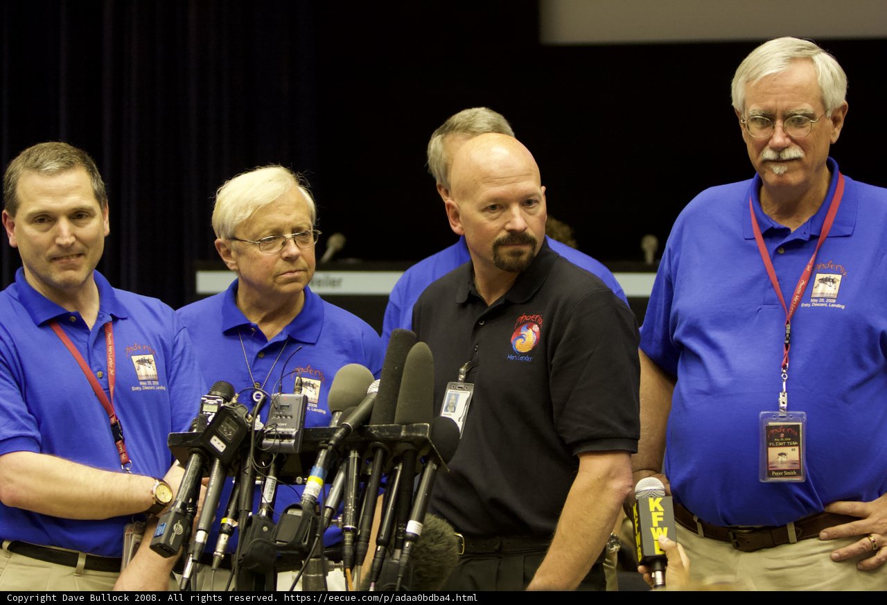 Press Conference with Blue Shirts