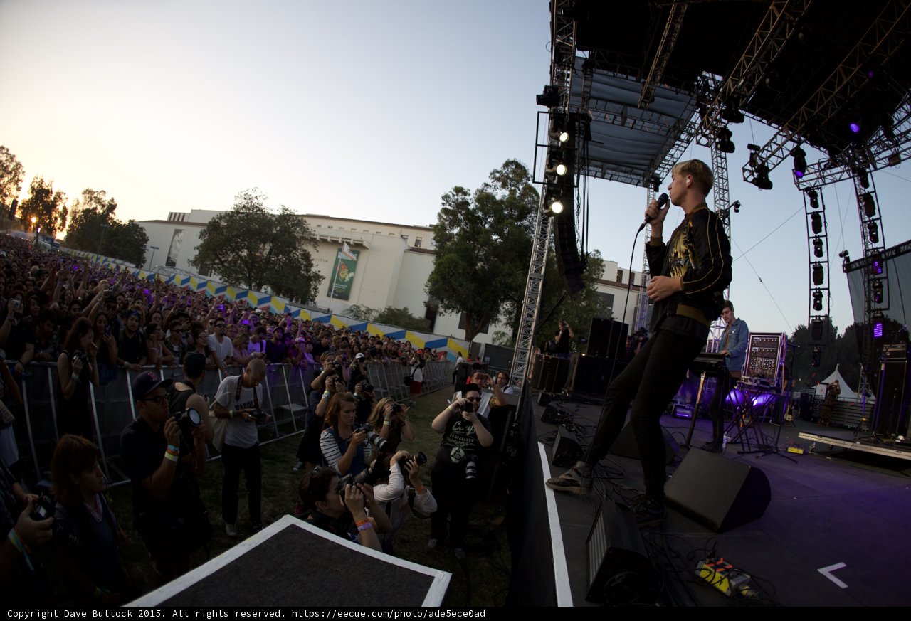 Wide Stage Photo Pit
