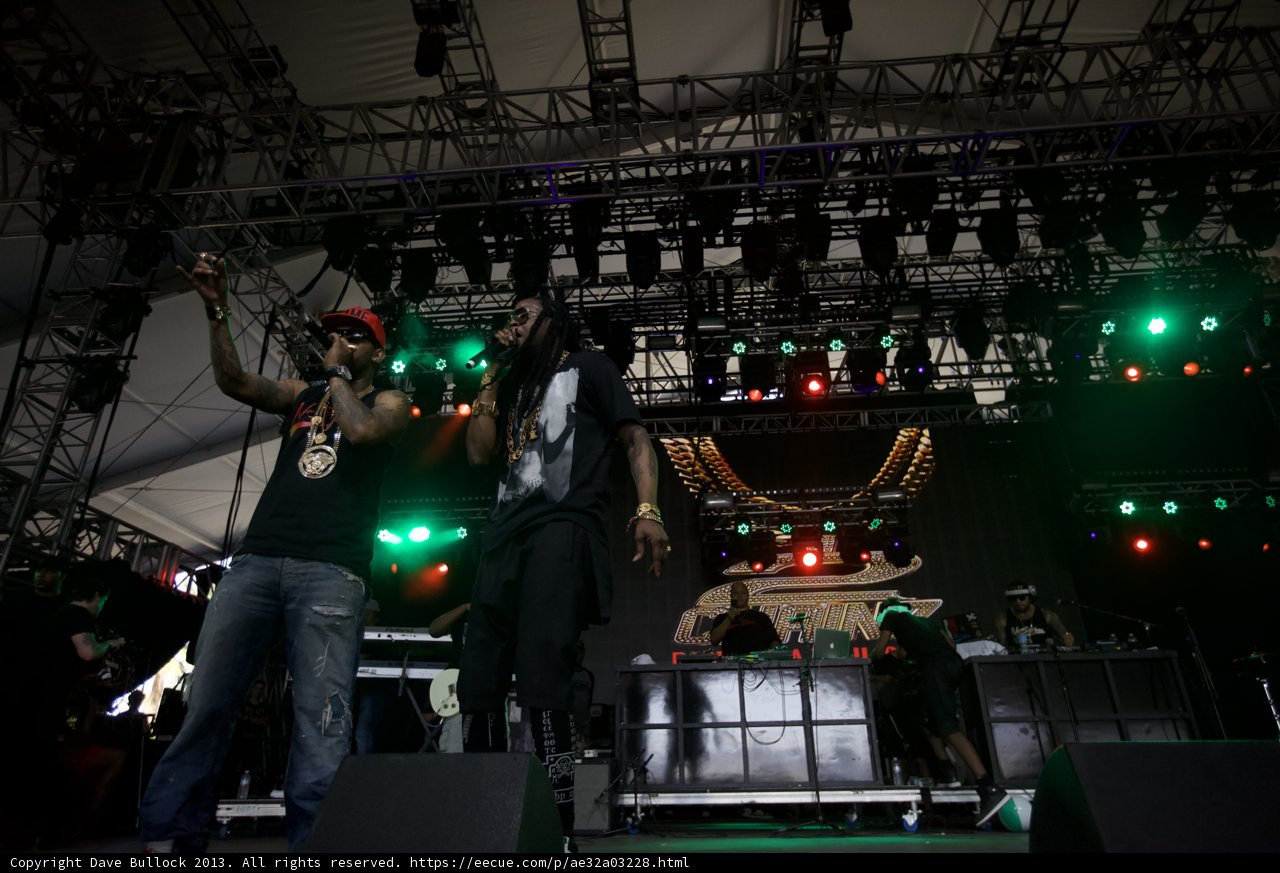 Green Lights and Music on Stage